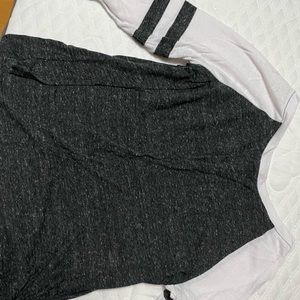 Baseball tee